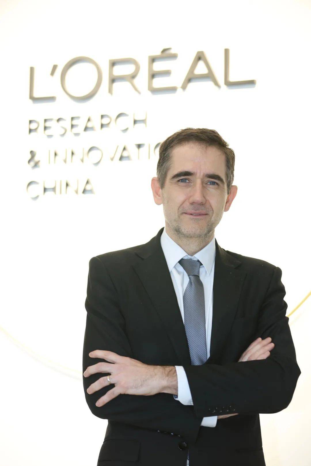 前沿科技美妆究竟在玩什么？听听欧莱雅中国研发掌门人怎样说