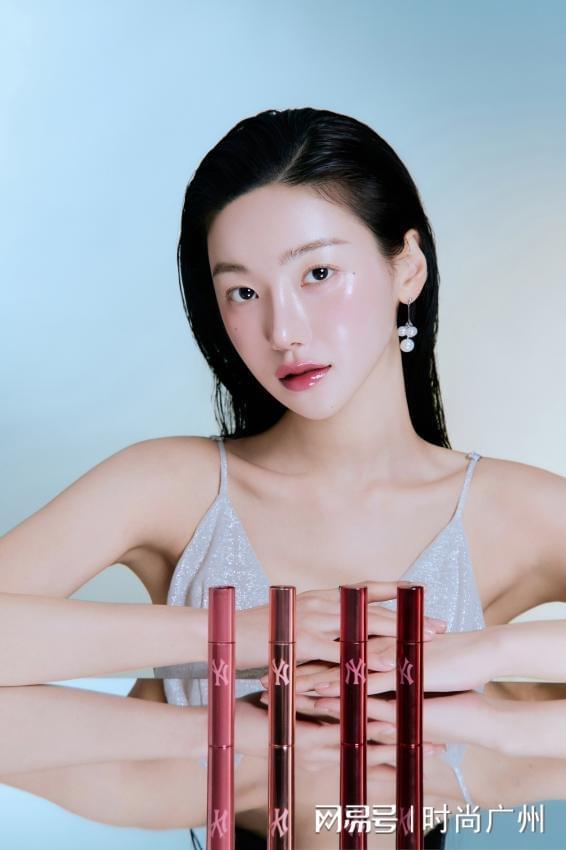 美容美体美妆媒体｜MLB鎏光：高街美学觉醒｜美容美体美妆媒体(图1)