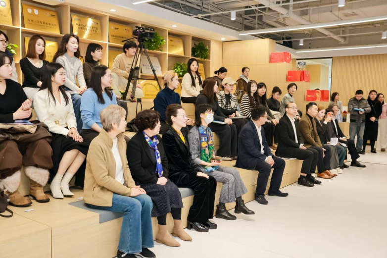 梵蜜琳受邀亮相“品牌远见：全球美妆传播影响力论坛”共探行业长期发展新路径(图3)