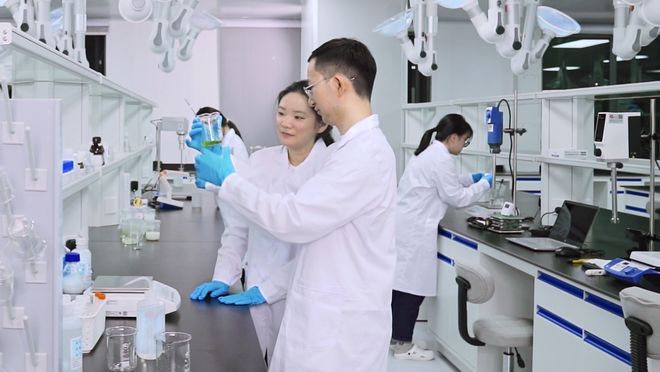 市场监管总局发布儿童化妆品行业报告新锐国货海龟爸爸成核心标杆(图12)