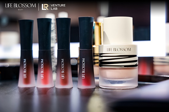 绽界闪耀2026领润生态战略峰会以科技铸就“确定之美”引领美妆新篇(图5)